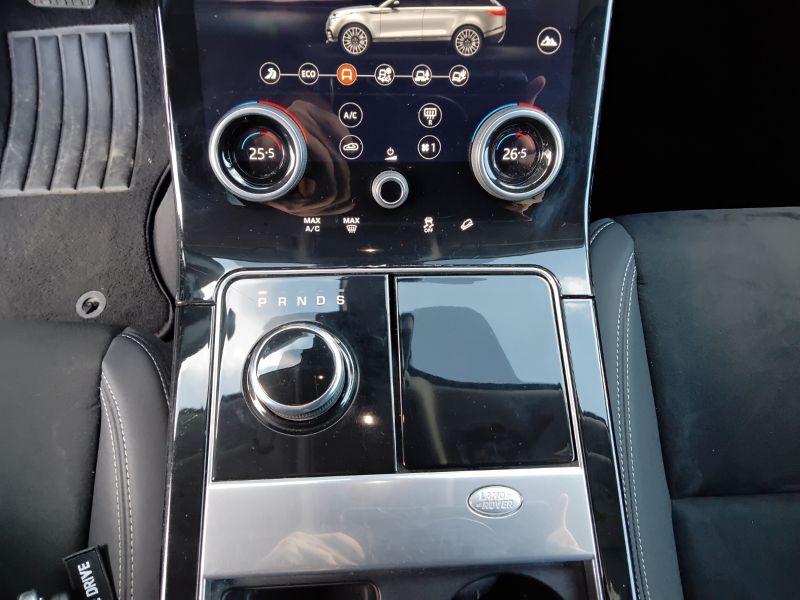 GuidiCar - LAND ROVER Range Rover Velar 2019 Velar 2.0d i4 R-Dynamic S 180cv auto my20 Usato